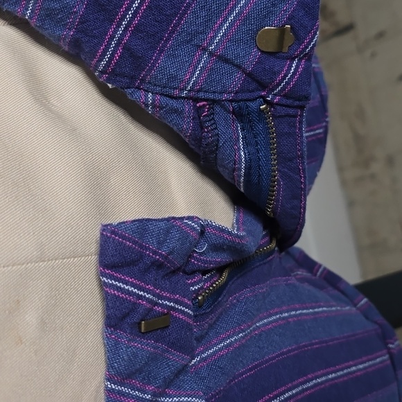 Shorts - Picture 3 of 3